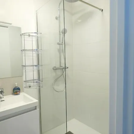 Calme Et Confort Pour Vos Sejours Moyenne Duree *