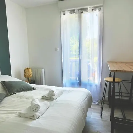 Calme Et Confort Pour Vos Sejours Moyenne Duree