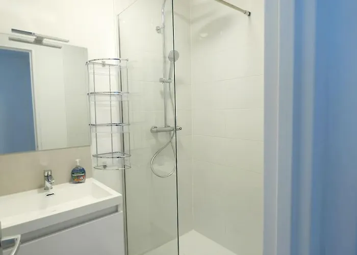 Calme Et Confort Pour Vos Sejours Moyenne Duree *